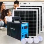 Портативна сонячна станція YOBOlife LM-9300 300W з трьома панелями та лампами освітлення.
