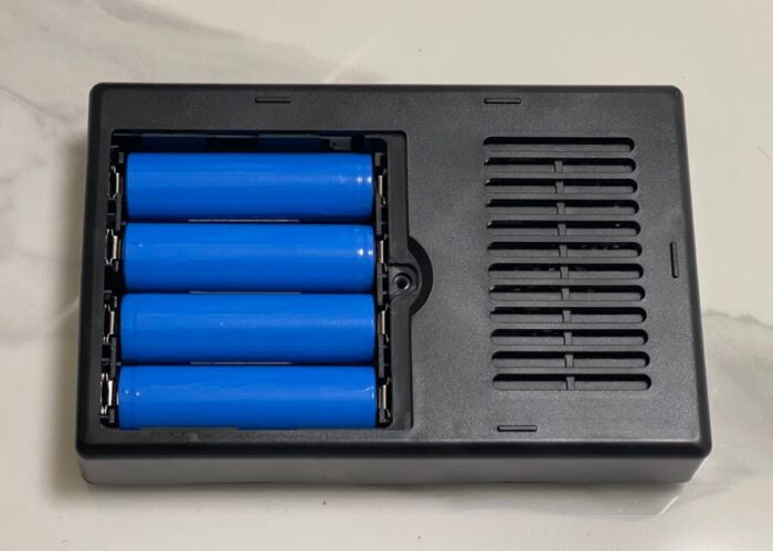 ДБЖ DC1018L 12 000 mAh для роутера з акумуляторами Тесла